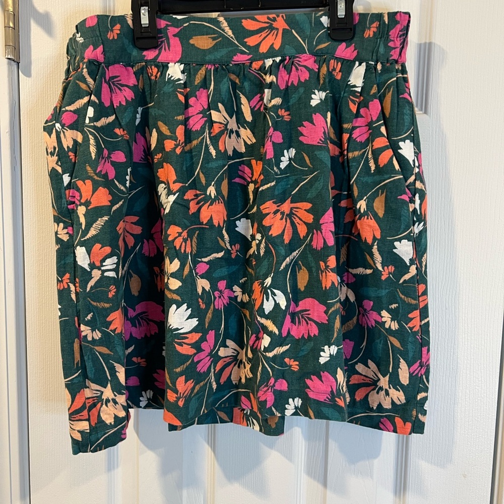 LOFT women’s skirt